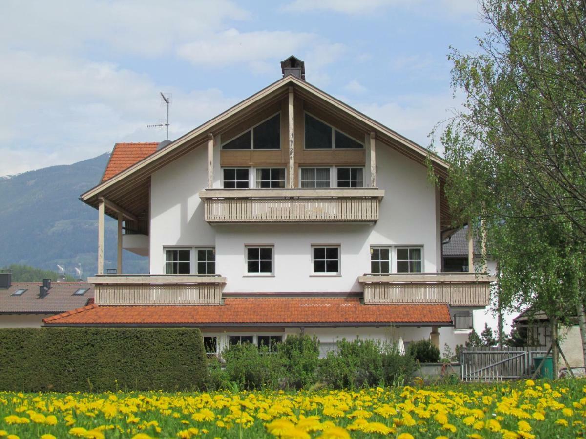 Apartment Residence Volgger Brunico Exteriér fotografie