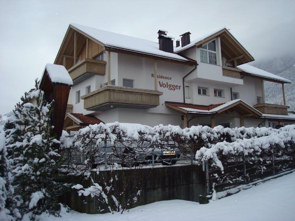 Apartment Residence Volgger Brunico Exteriér fotografie